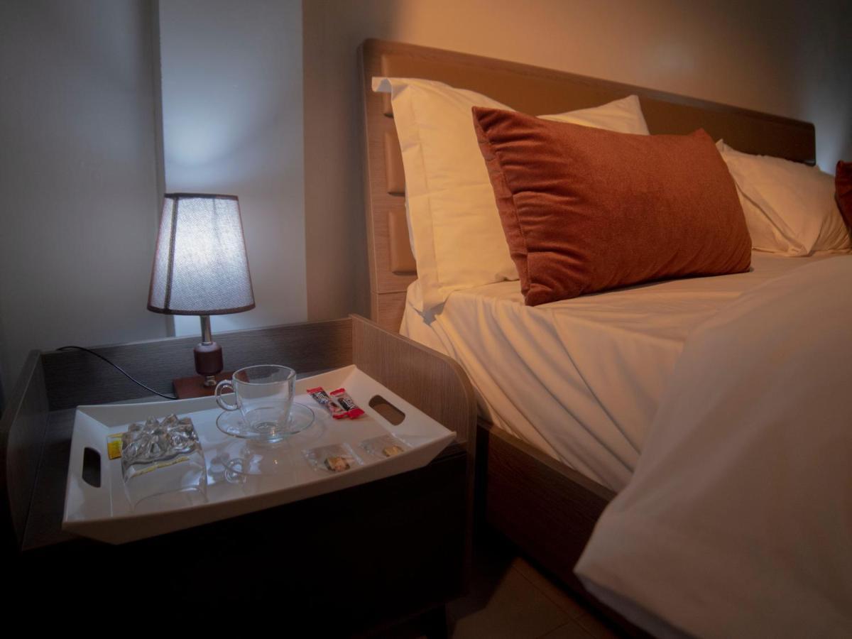 Urban Hotel נואקשוט מראה חיצוני תמונה