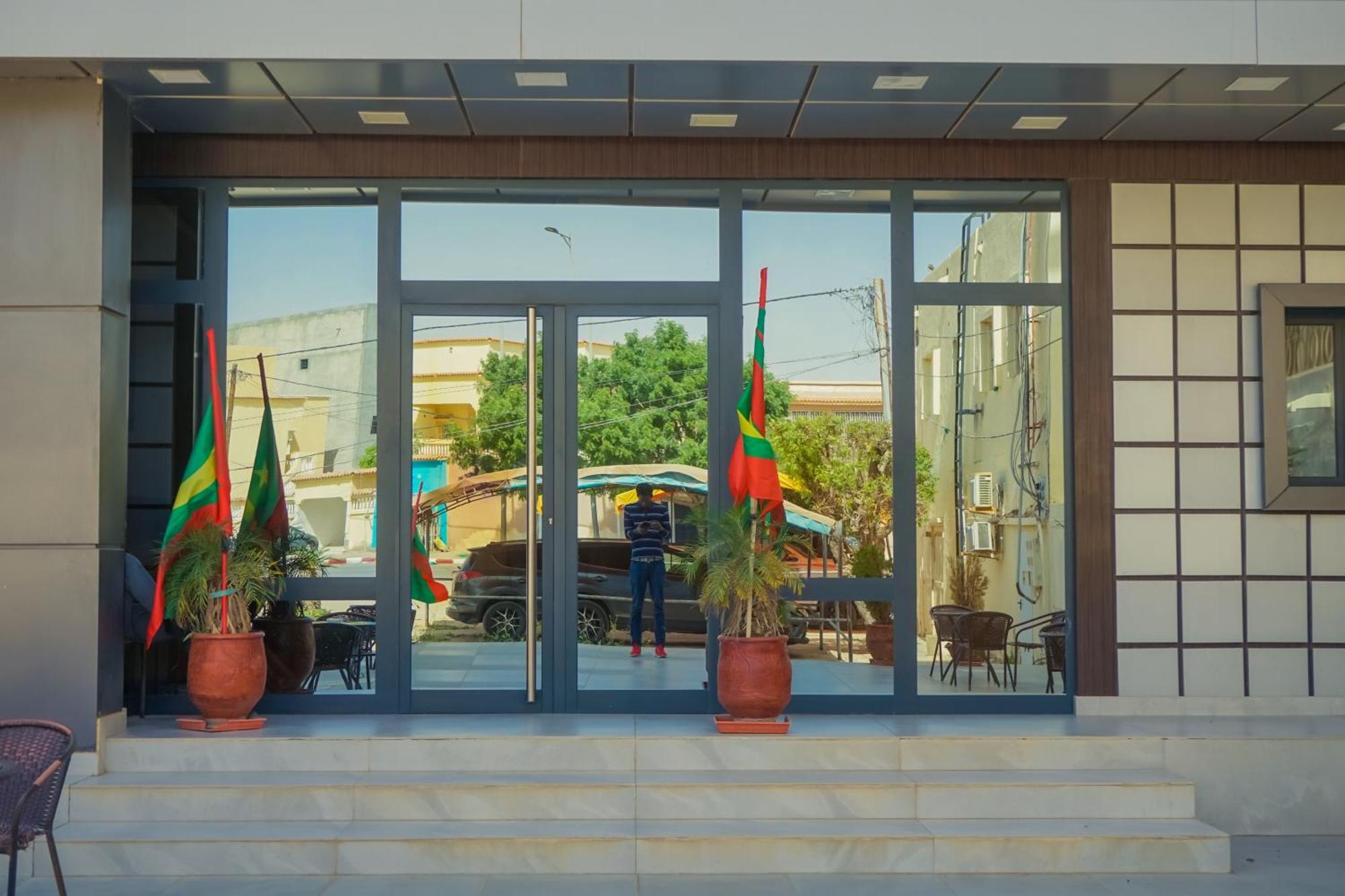 Urban Hotel נואקשוט מראה חיצוני תמונה